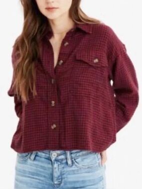 Women’s American Eagle Cropped Flannel